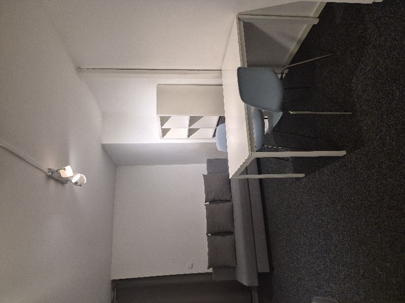1118337